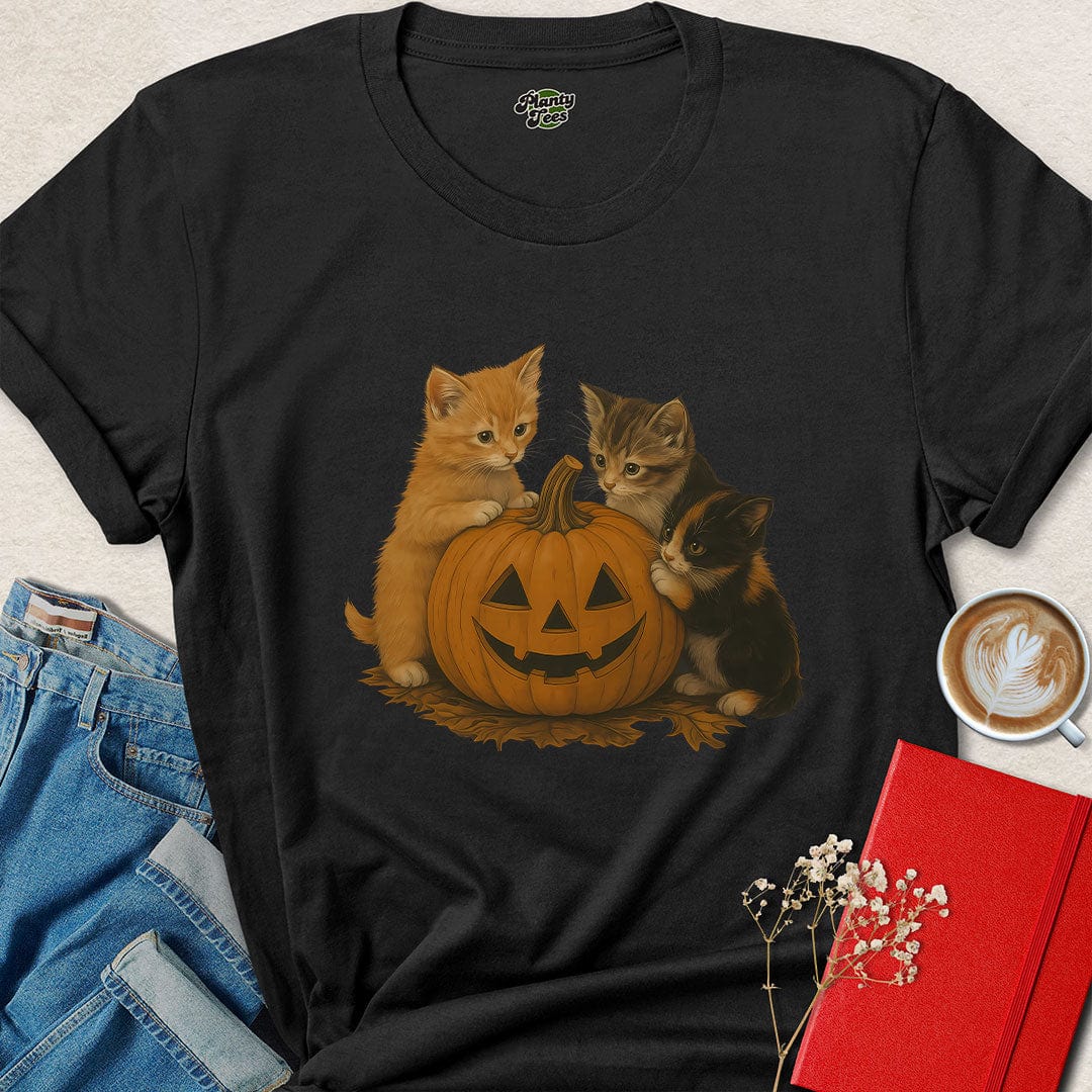 Cute Vegan Halloween Cat Shirt – Cruelty-Free & Eco-Friendly Tee